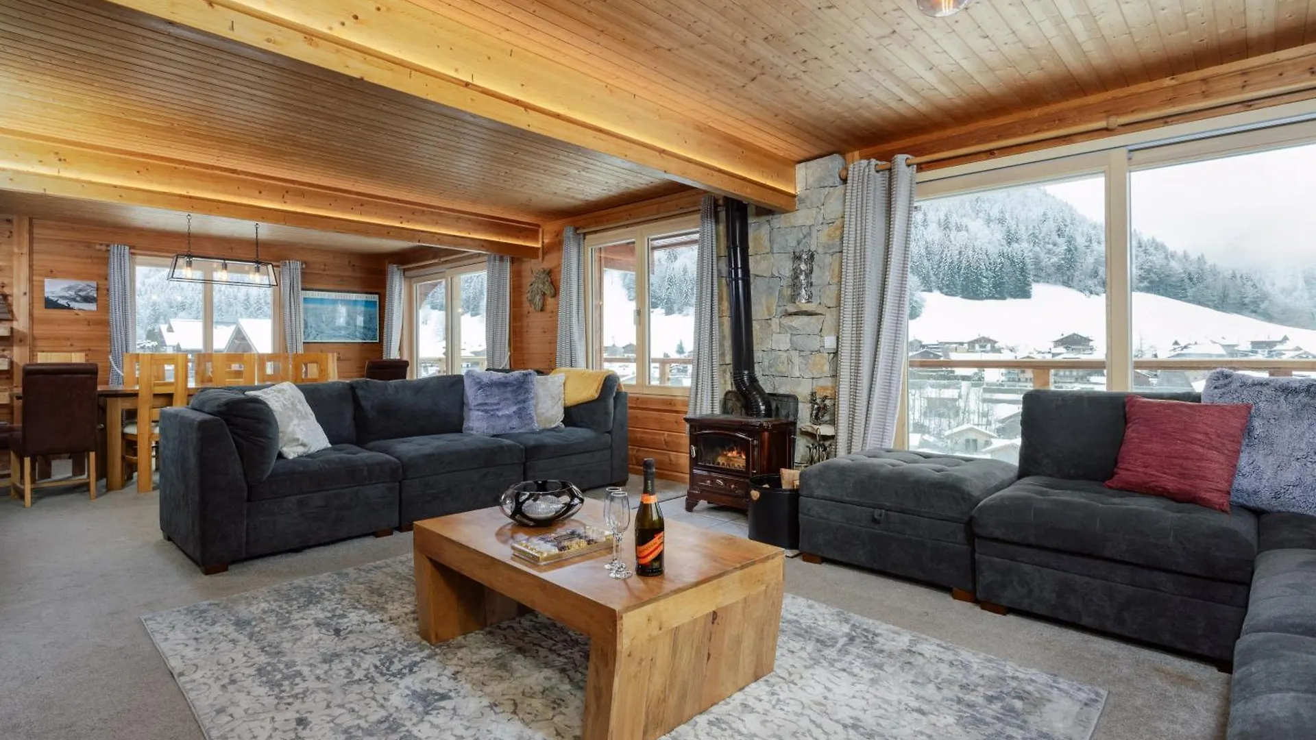 Chalet Le Saint Georges, Morzine, Proche Centre